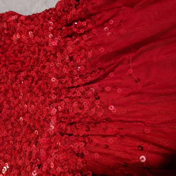 Mini Boden sequin dress sz 7-8 - Picture 3 of 4
